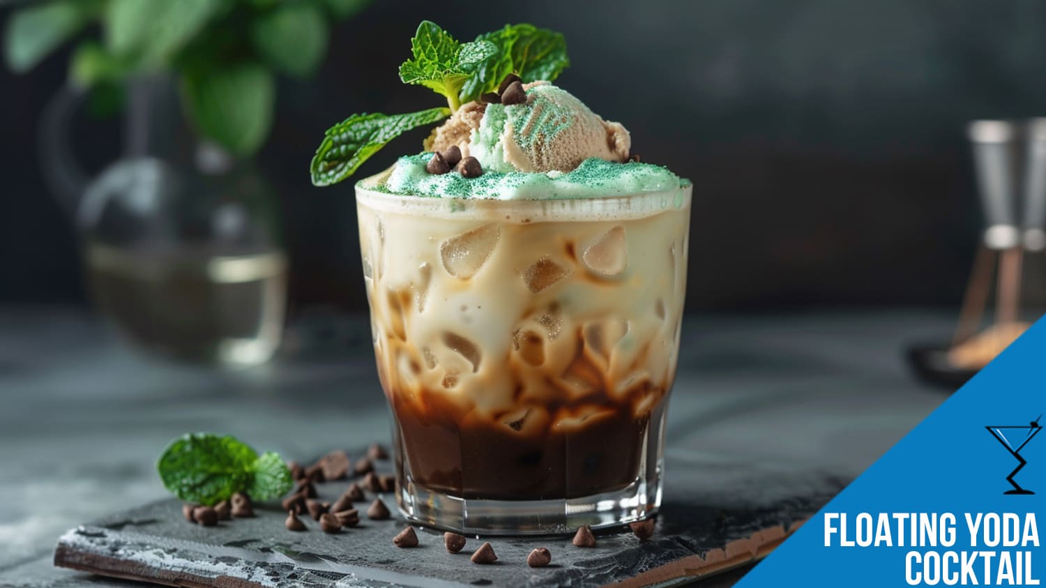 Floating Yoda Cocktail